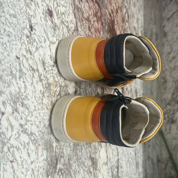 Gucci toddler high top’s size 25 - Picture 3 of 4